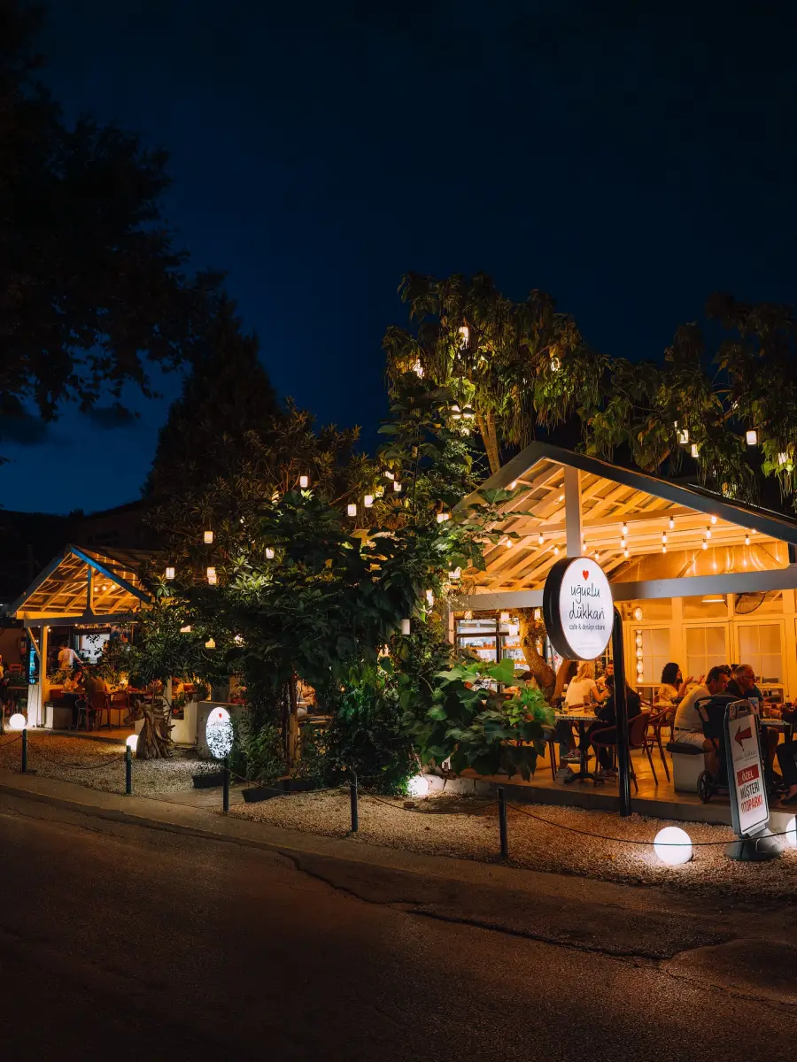 Uğurlu Dükkan Cafe